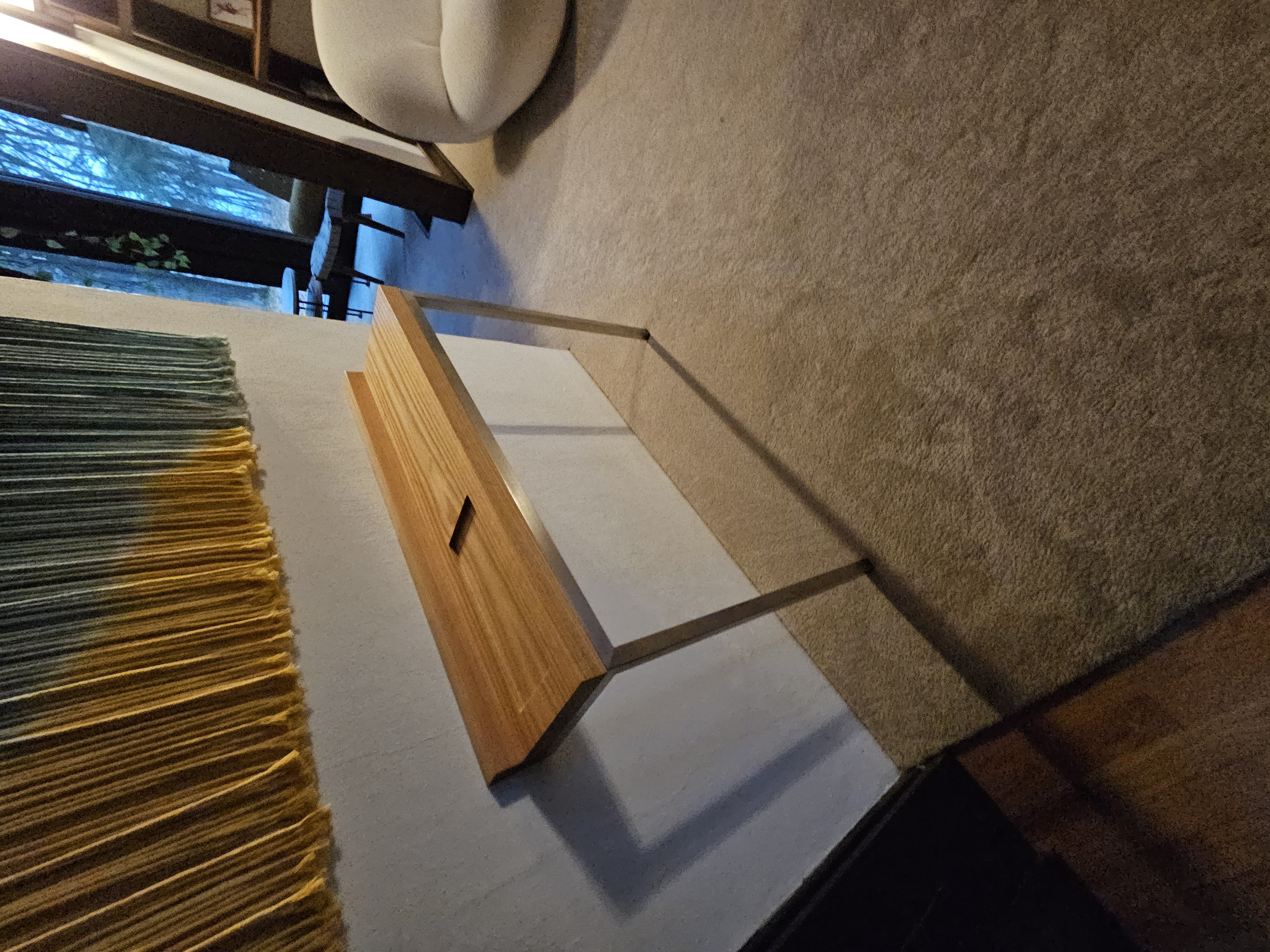 Gus Modern Standley Console